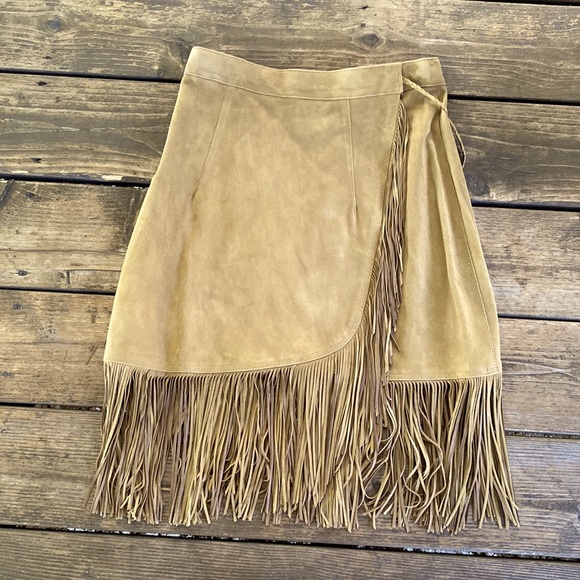 Vintage 1970s José Luis Suede Fringe Skirt - Picture 10 of 13